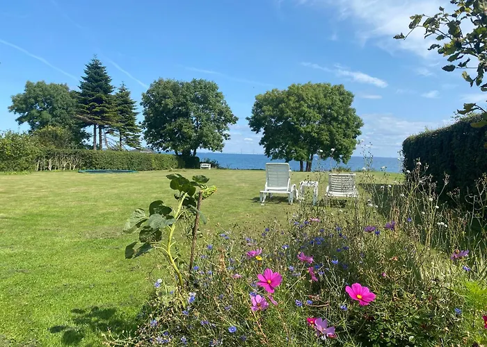 Sea View House - Year Round Holiday home *